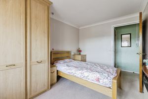 BEDROOM- click for photo gallery